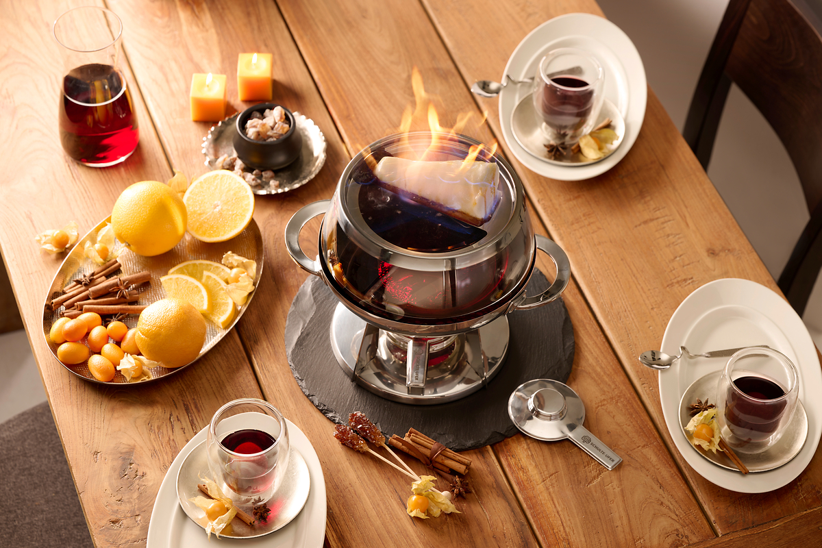 Rumba_Feuerzangenbowle_Zuckerhut_abbrennen